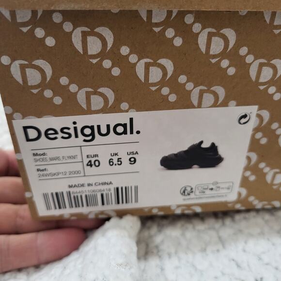NIB Desigual Women's Sneakers Running Slip-On  Black  size  9 - Picture 8 of 9